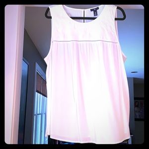 🆕White/off white embroidered tank